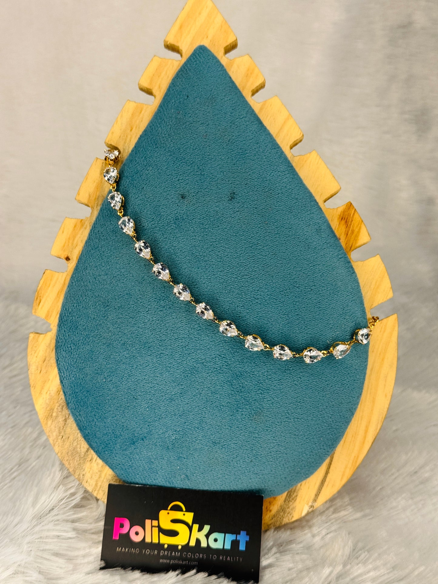 PK028 - Anit tarnish Bracelet - White stone Design