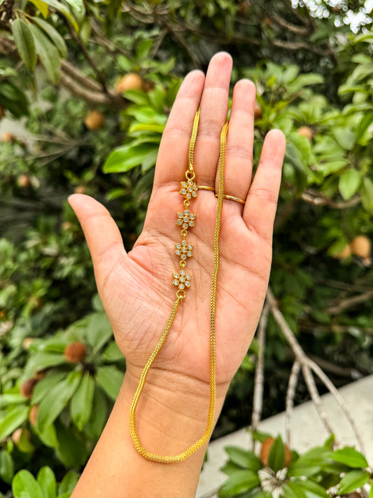 24 inch white fower stone worked Mugappu chain