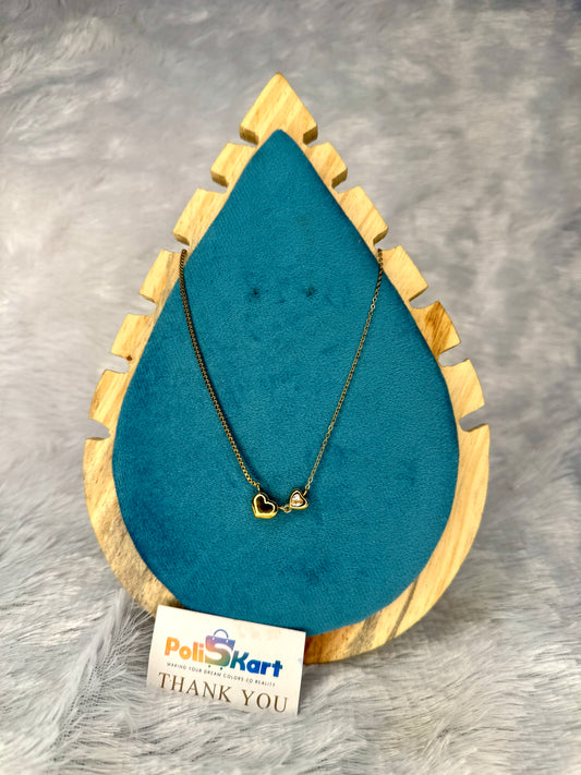 Chain with double heart pendant