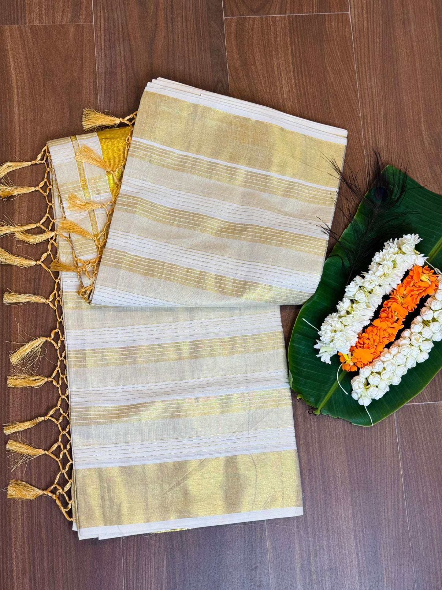 PK043 - Kerala saree strip design
