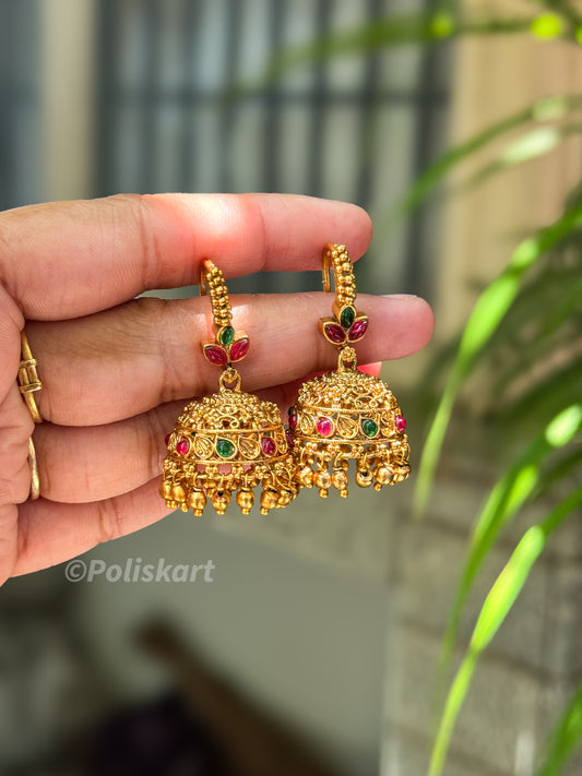 Trending hanging jumka set