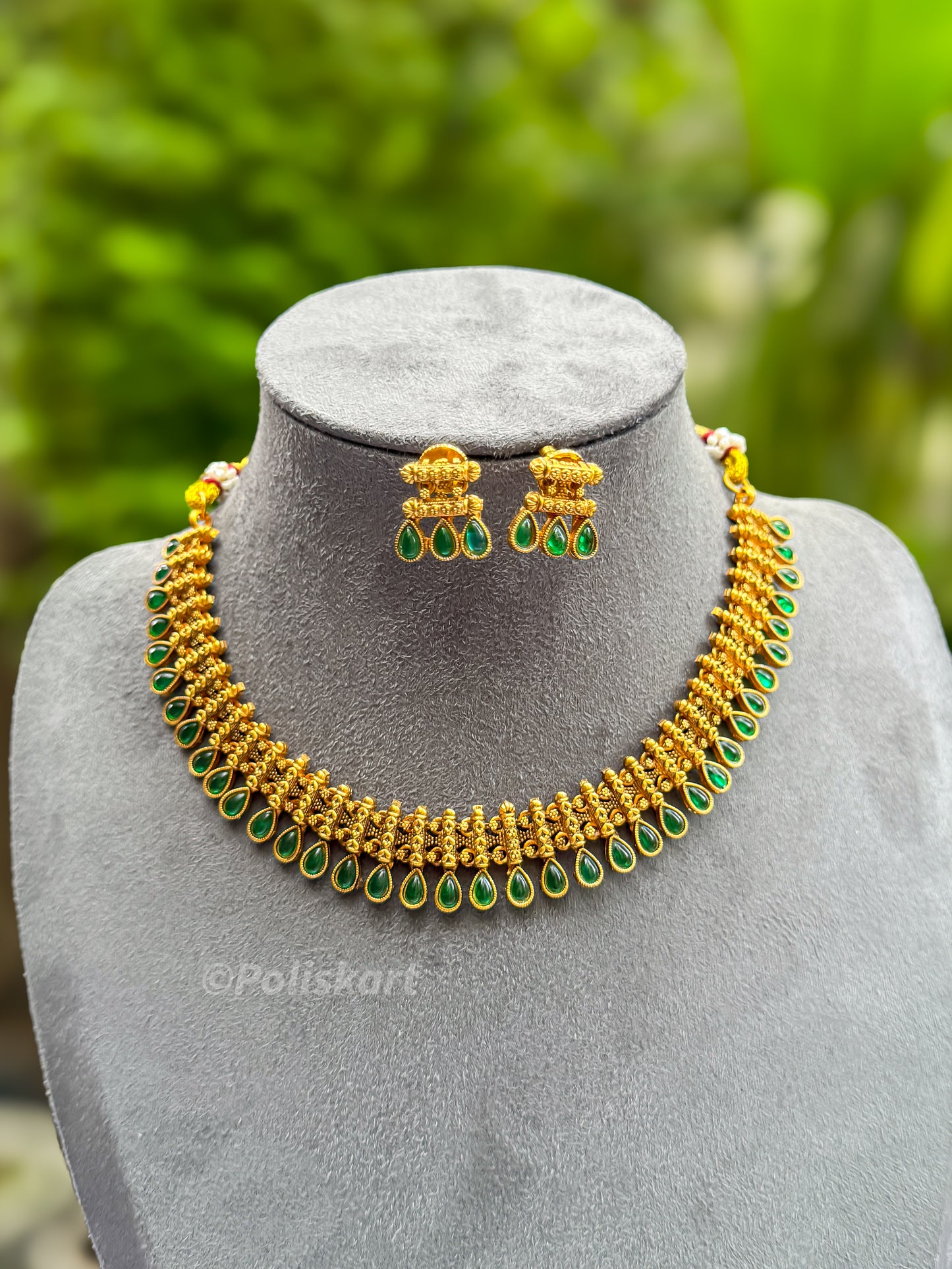 PK052 - Green stone worked necklace withearing