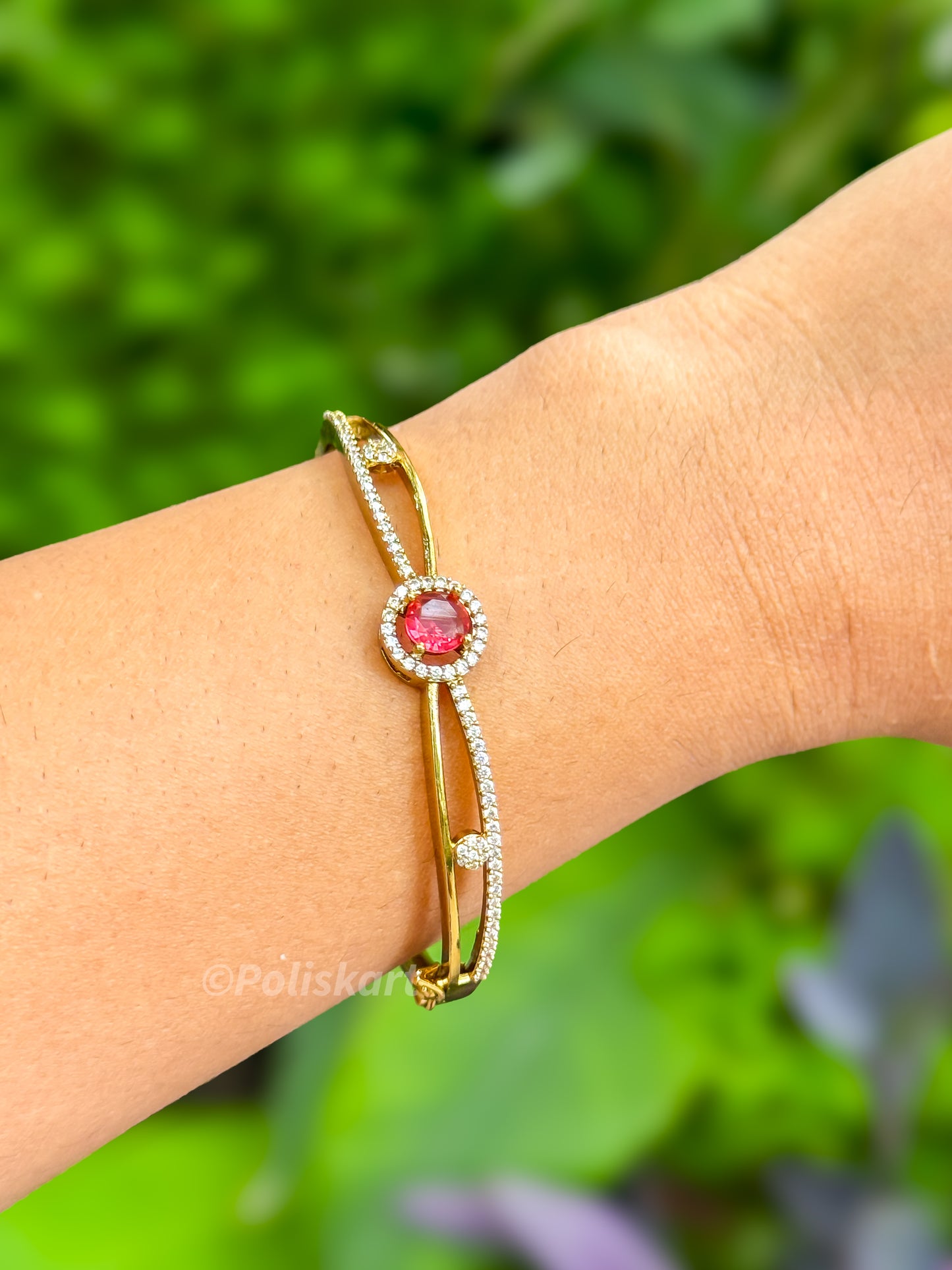 PK065 - Free size Bracelet bangle - Ruby and white Circe  design