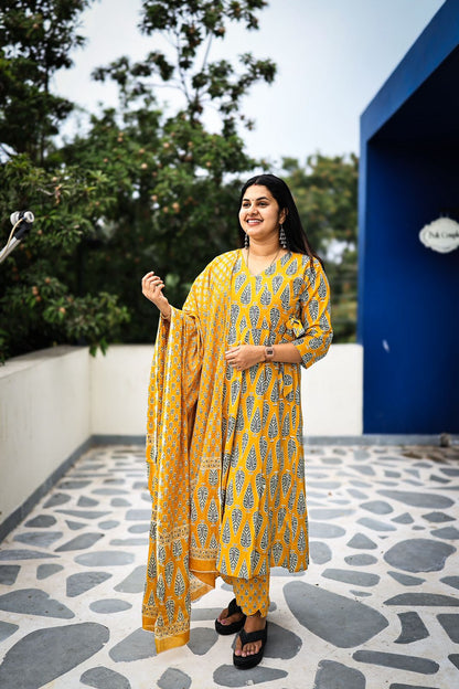 Yami - Cotton Anarkali Suit