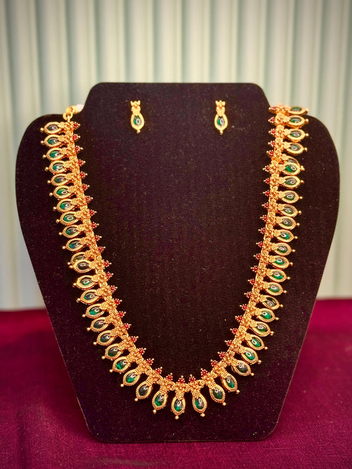 Antique Green Raindrop Harram with Earring