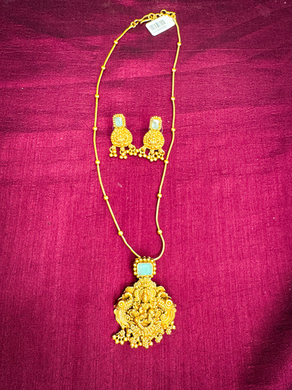 Simple Lakshmi Chain with Heavy Worked Center Piece and Earring