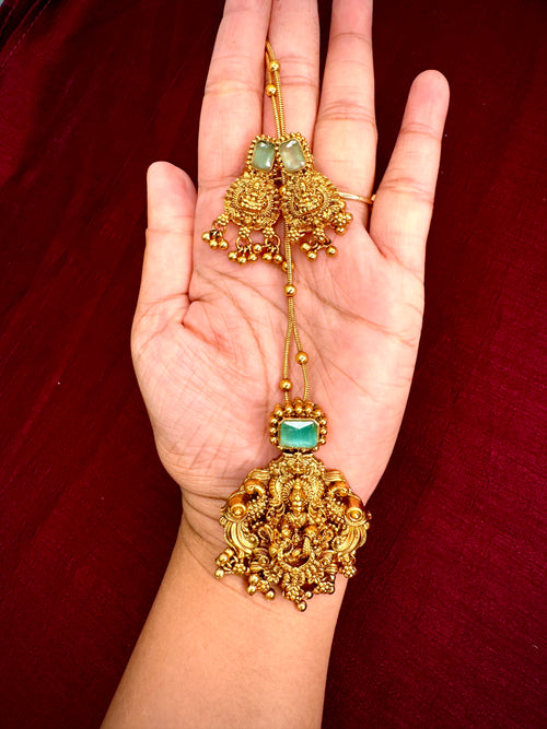 Simple Lakshmi Chain with Heavy Worked Center Piece and Earring